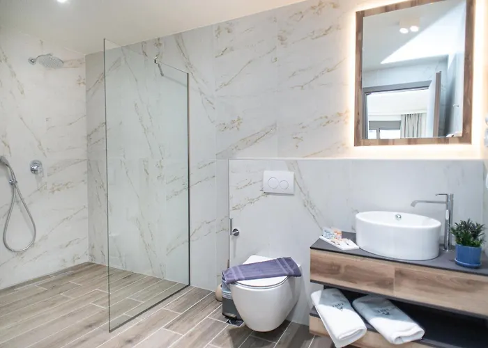 Anny's Residences &