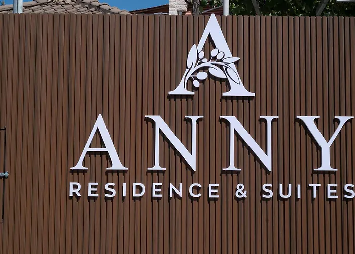 호텔 Anny's Residences &