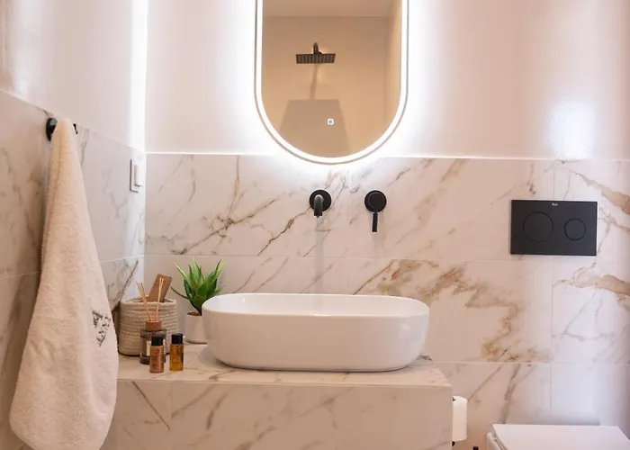 Anny's Residences & Skála Kallirákhis